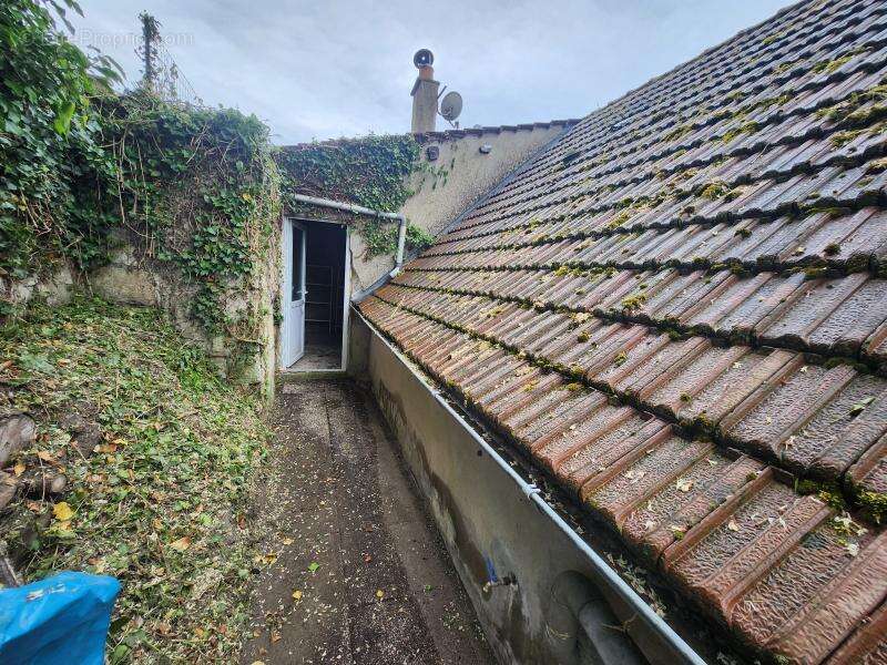 Maison à BETHISY-SAINT-MARTIN