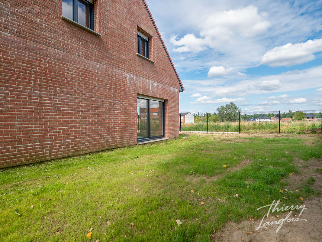 Maison neuve 170 m2 sur une parcelle de 535m2 proche lycées - photo 19