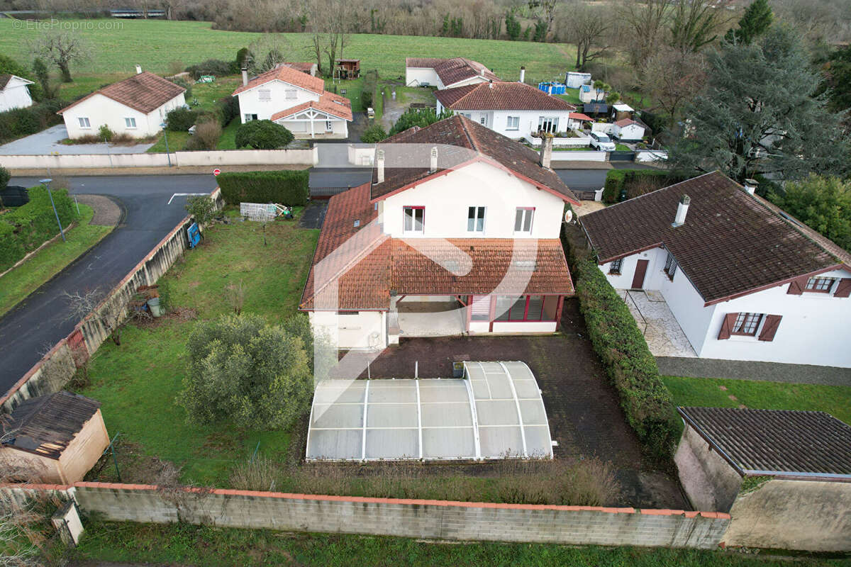 Maison à SAULT-DE-NAVAILLES