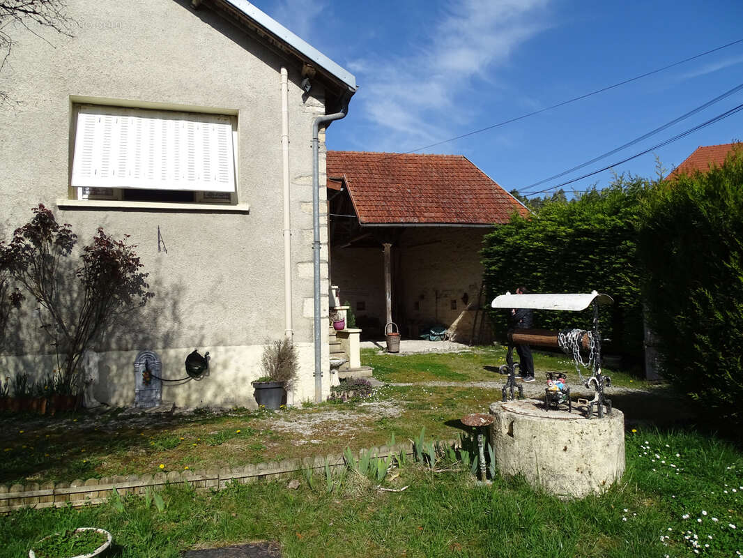 Maison à NOIRON-SUR-SEINE