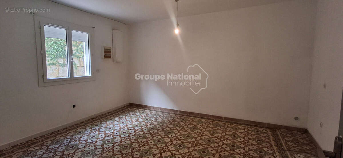 MONTFRIN Maison avec cour - photo 10