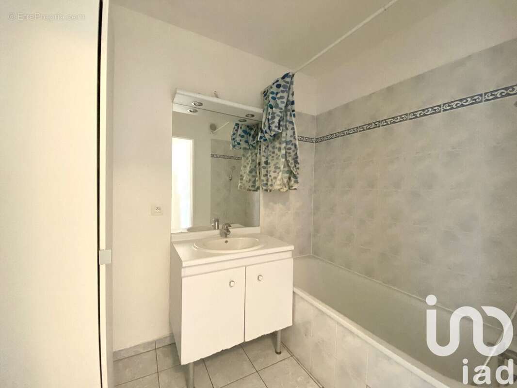 Photo 7 - Appartement à SAINT-DENIS