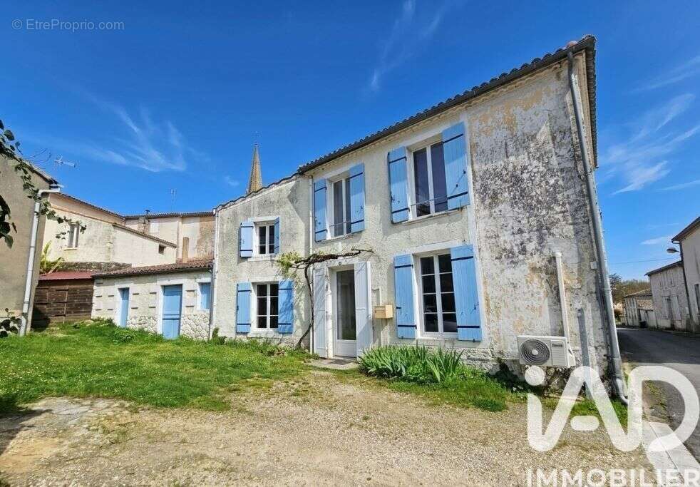 Photo 2 - Maison à MORTAGNE-SUR-GIRONDE