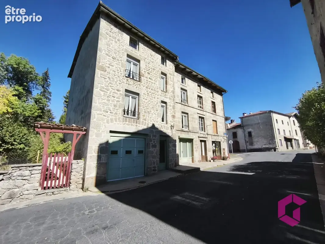 Photo Maison à Fournols au prix de 79 999€
