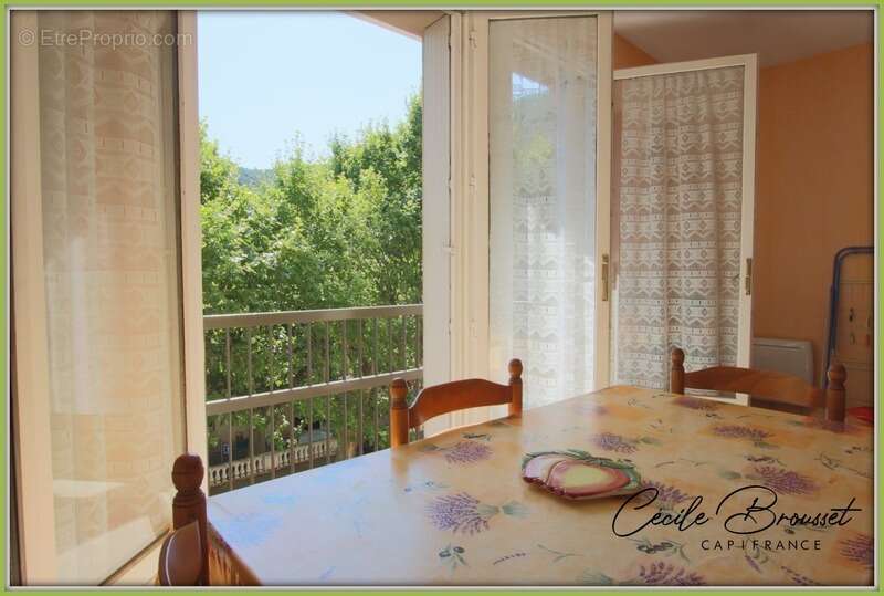 Appartement T2 avec balcon en plein cœur d'Amélie-les-Bains – Emplacement privilégié - photo 5