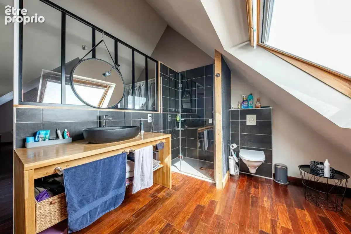 Cancale - Maison de 186 m² - 7 pièces, 5 chambres - photo 9
