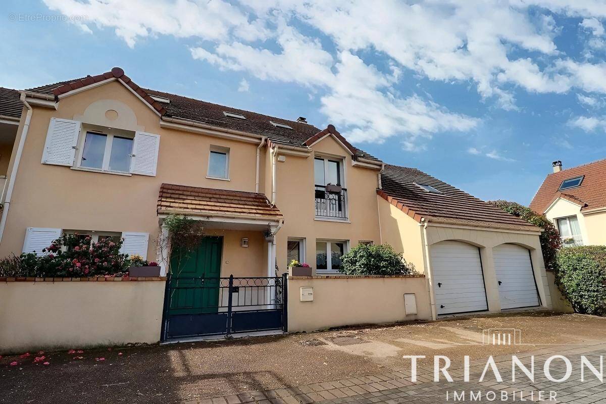 Maison à MARLY-LE-ROI