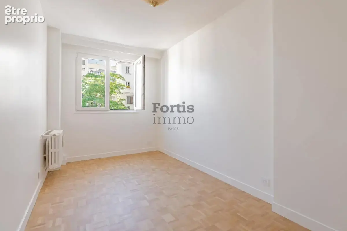 Paris 75006 – raspail - 3 pièces refait à neuf - photo 8