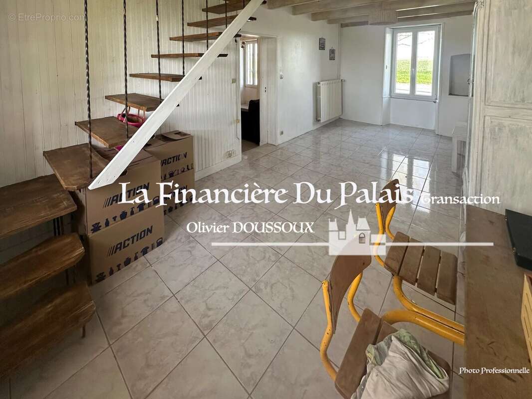 Maison à MESCHERS-SUR-GIRONDE