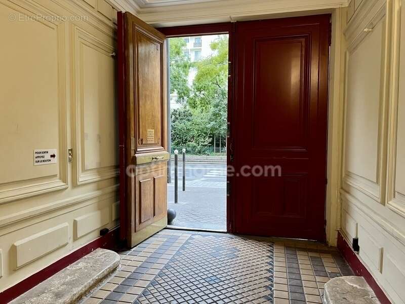 Appartement à PARIS-19E