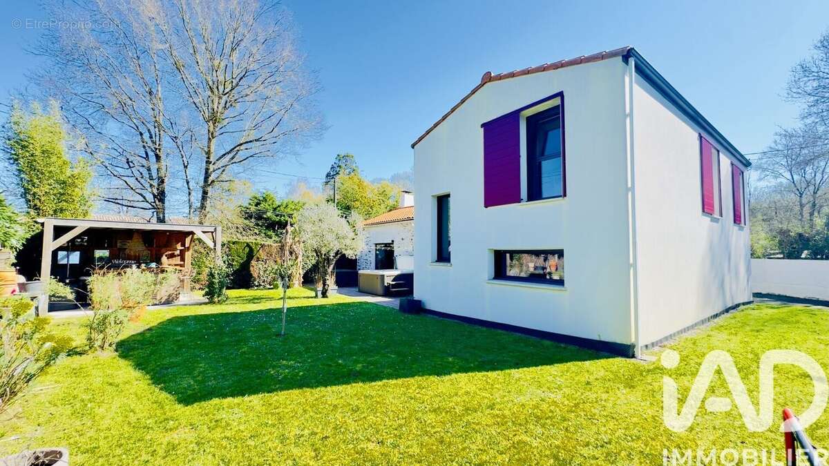 Photo 3 - Maison à HAUTE-GOULAINE