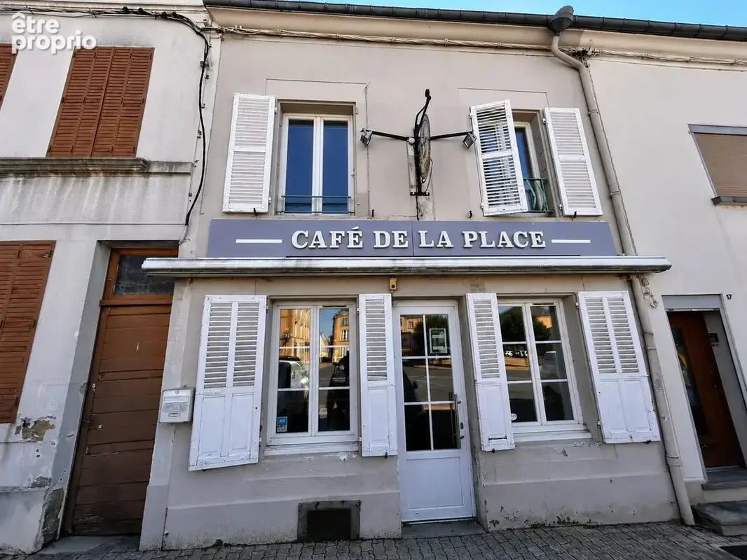 Appartement à BAZEILLES