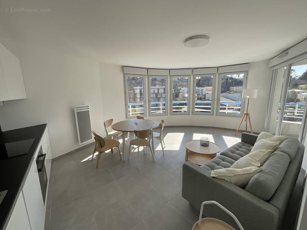 Appartement à CAGNES-SUR-MER