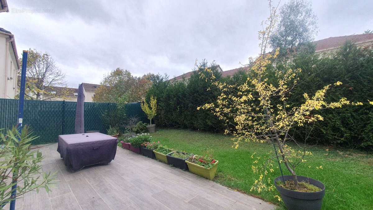 Maison à L&#039;HAY-LES-ROSES