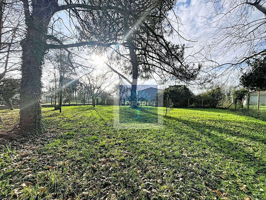Maison à BRAUD-ET-SAINT-LOUIS