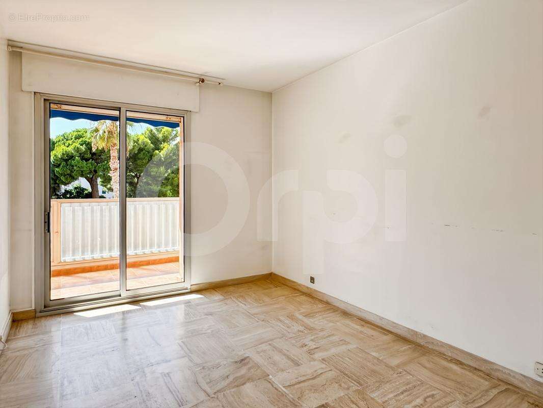 Appartement À Vendre - photo 7
