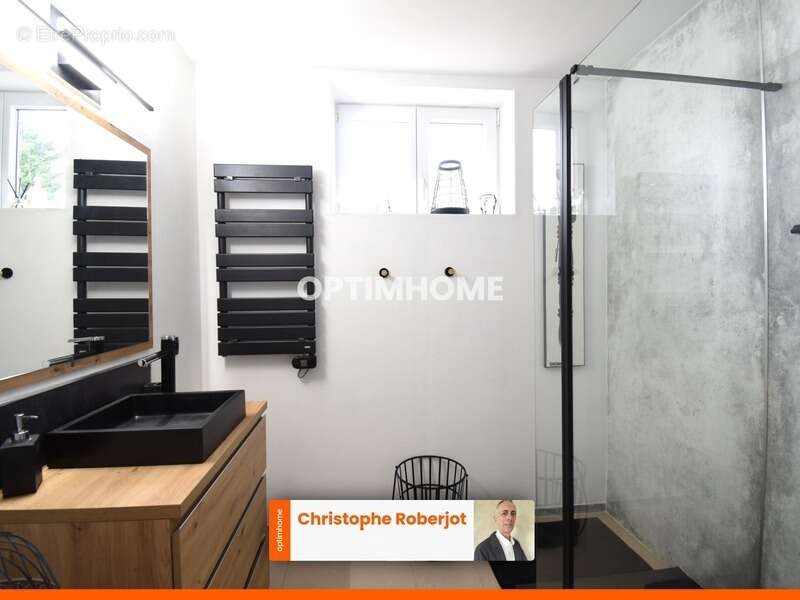 Maison à SAINT-MARCEL