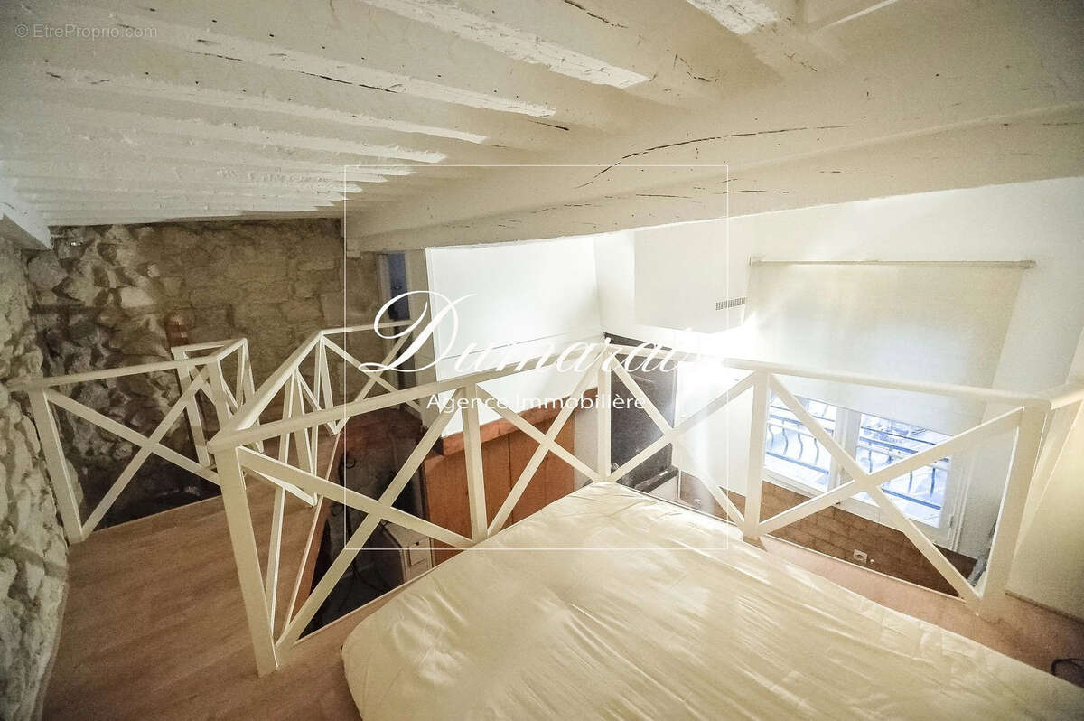 Appartement à PARIS-4E