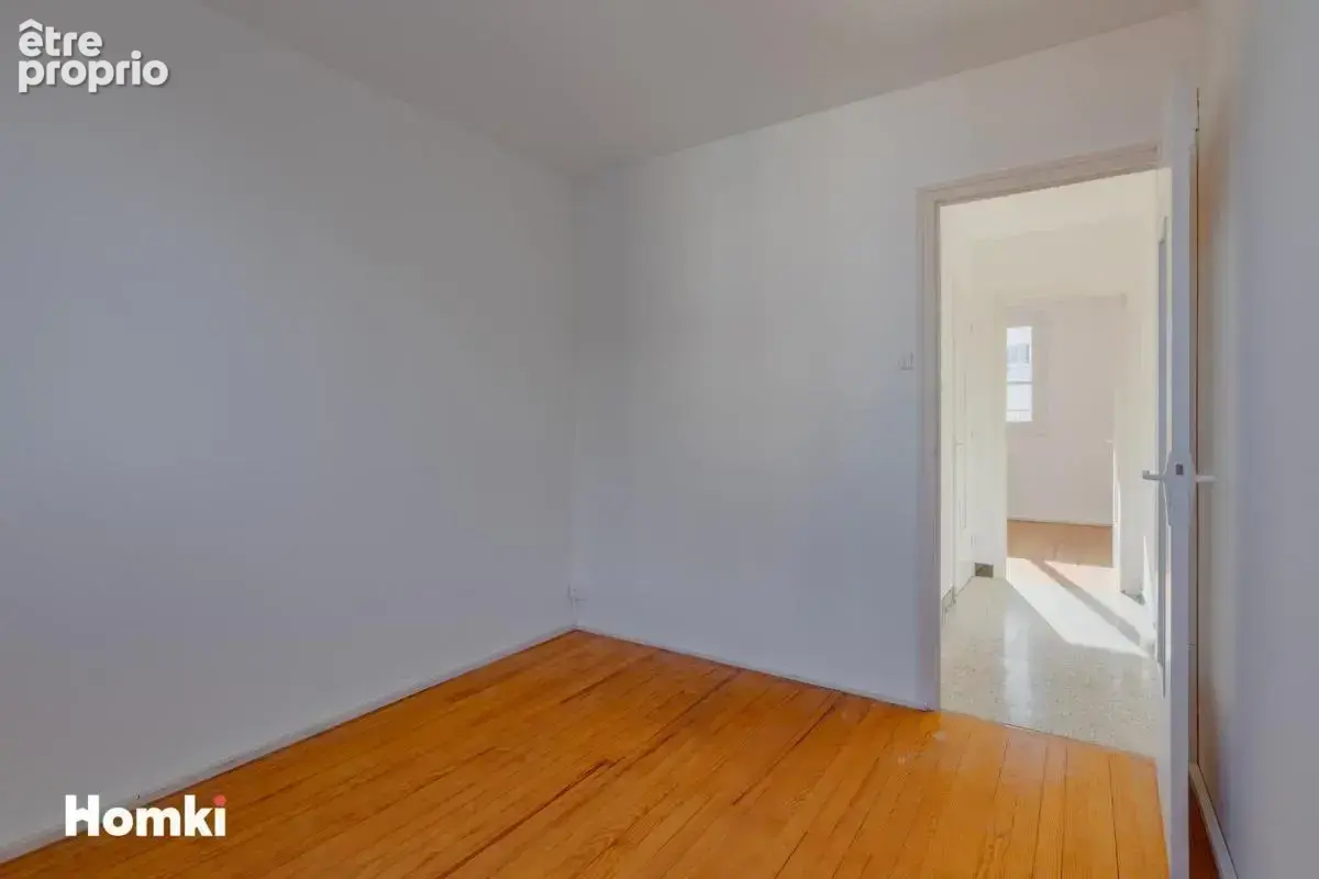 Bon secteur 2 chambres  57 m² - photo 10