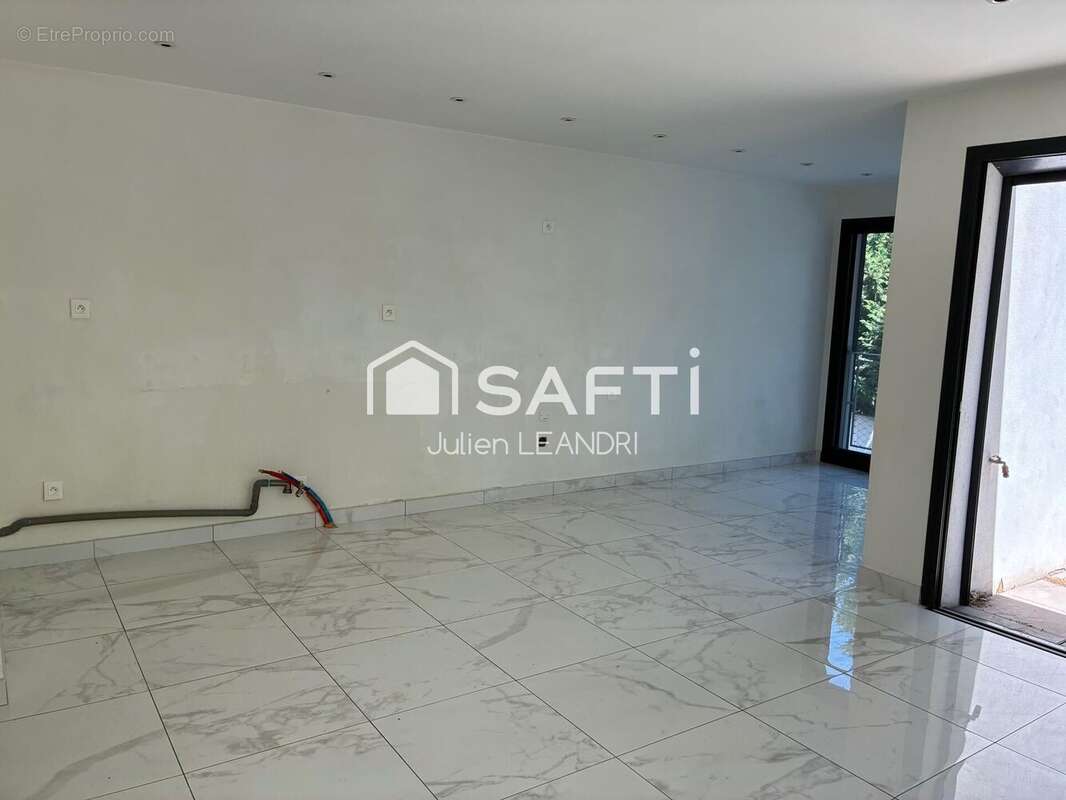 Photo 7 - Appartement à MARSEILLE-8E