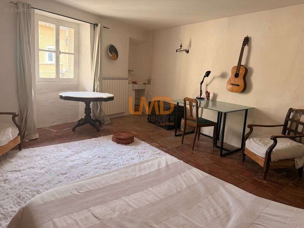 Maison à SAINT-HIPPOLYTE-DU-FORT