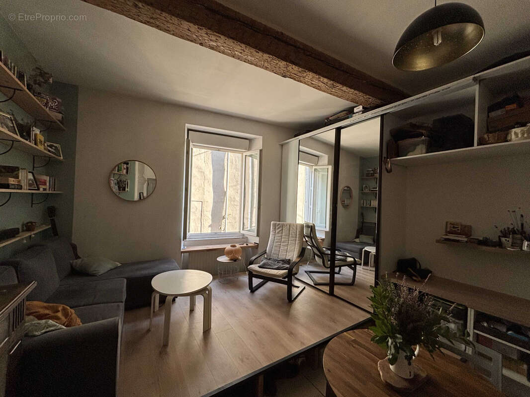 Appartement à GANGES