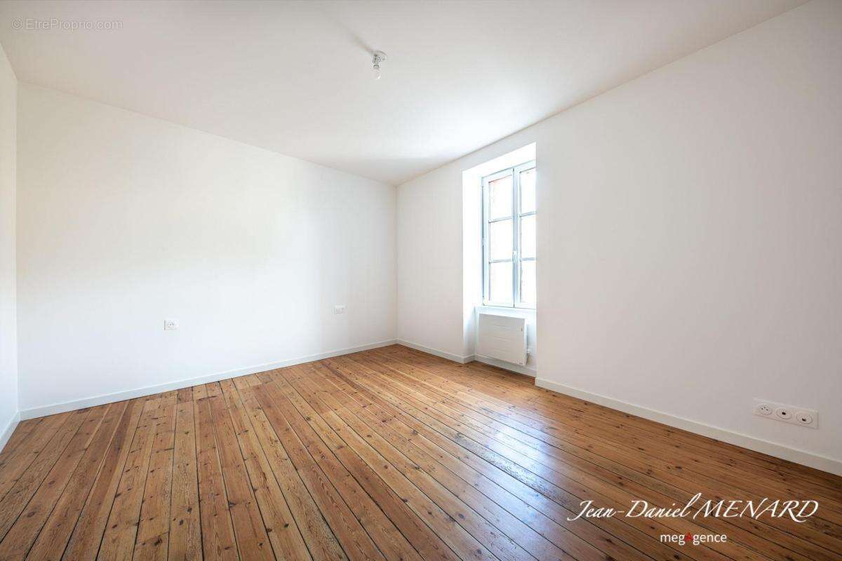 Maison à PLOUER-SUR-RANCE