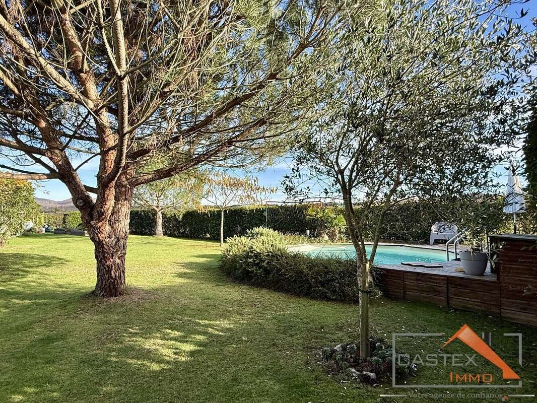 Maison à SAINT-MARTORY