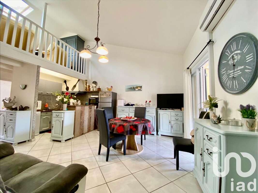 Photo 2 - Maison à FLEURY