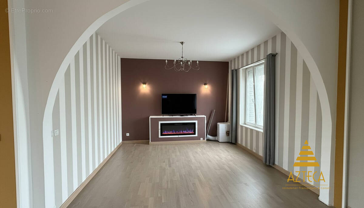 Appartement à CAUDRY