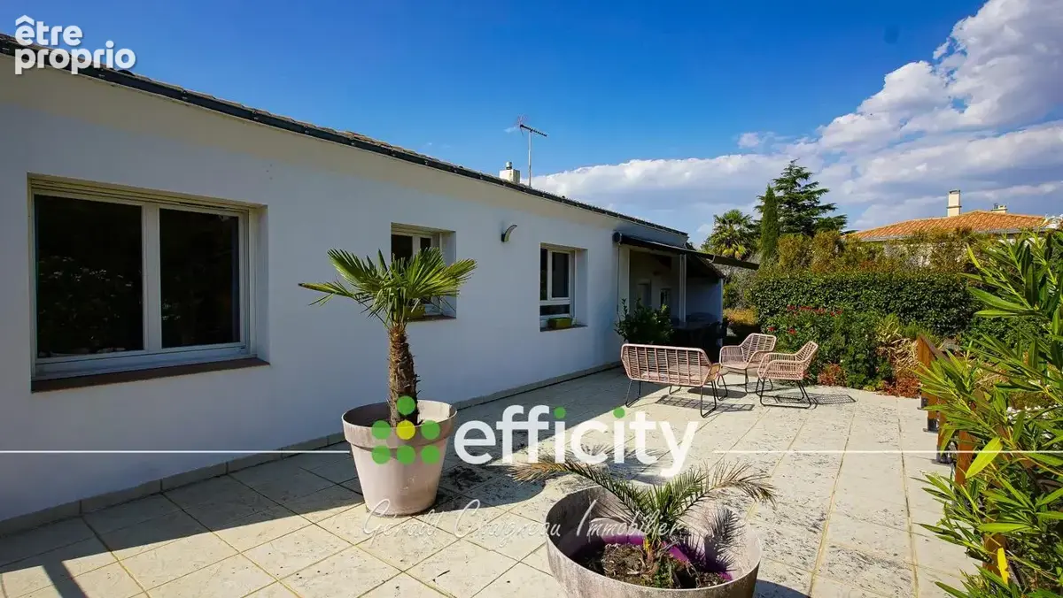 Maison 139 m² à Saint-Philbert-De-Grand-Lieu  - photo 3