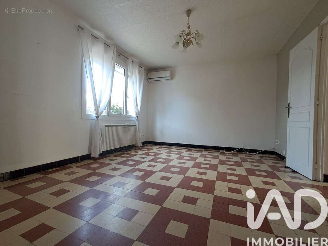 Photo 3 - Maison à LEZIGNAN-CORBIERES