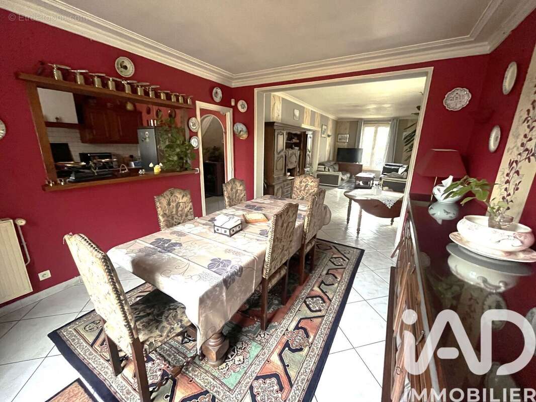 Photo 8 - Maison à VILLENEUVE-LE-ROI