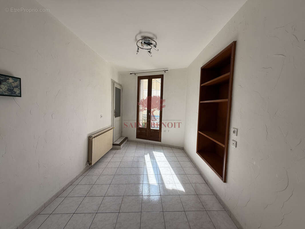 A vendre maison de village avec garage saint-saturnin de lucian - photo 6