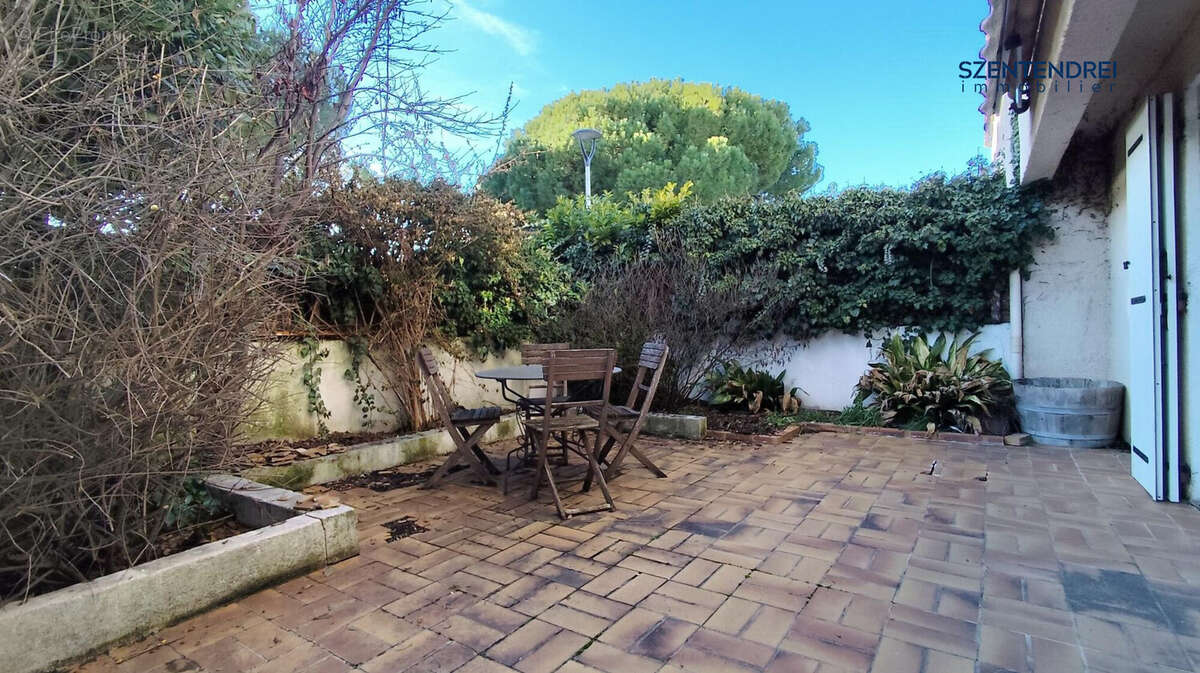Szentendrei Immobilier - Lunel NORD - maison F6 - jardin - garage  - Maison à LUNEL