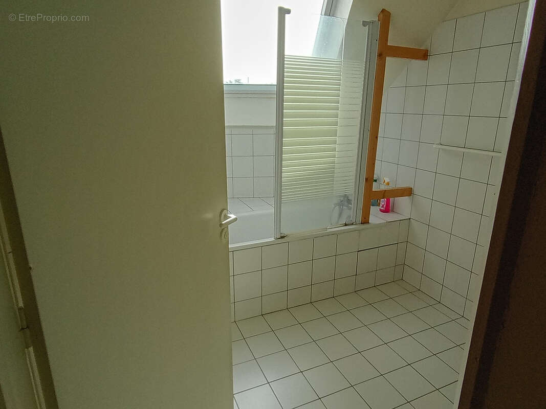 Appartement à MONNAIE