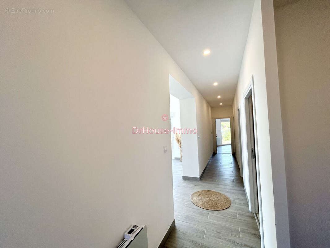 Maison 118 m² à Villemandeur  - photo 6