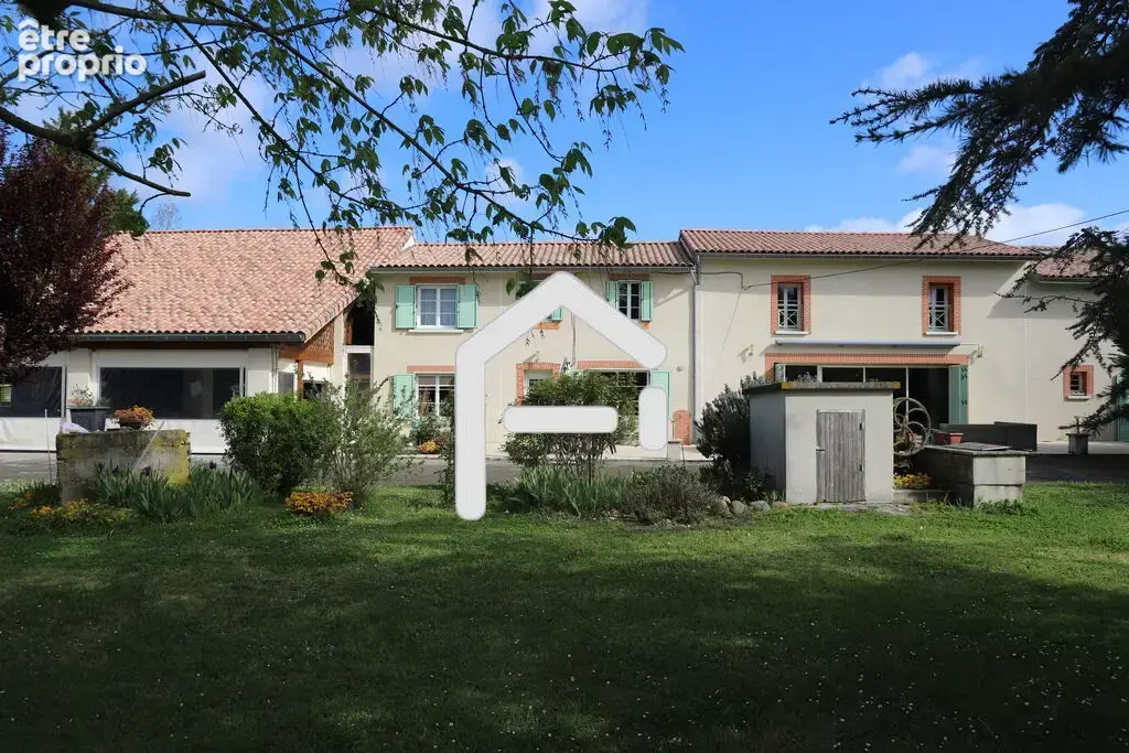 Maison 10 pièces 325 m² à vendre à Pamiers (09100) - photo 9