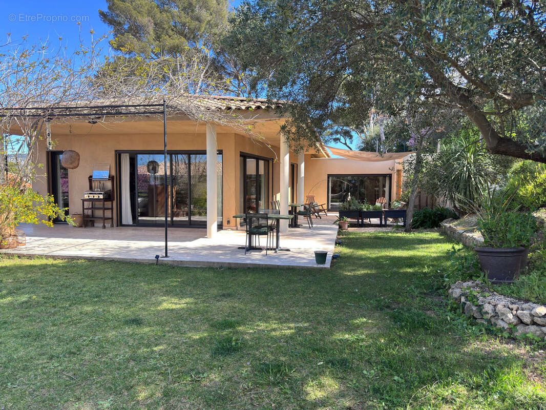 Maison à SANARY-SUR-MER