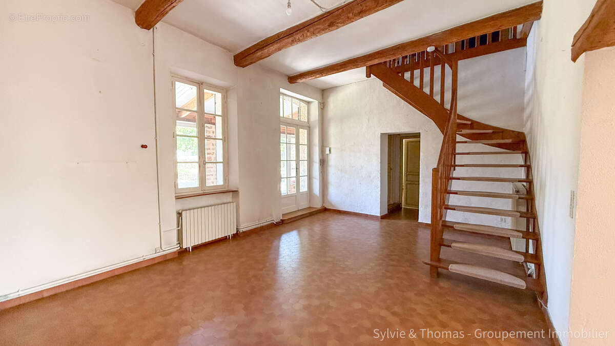 Maison à PIOLENC