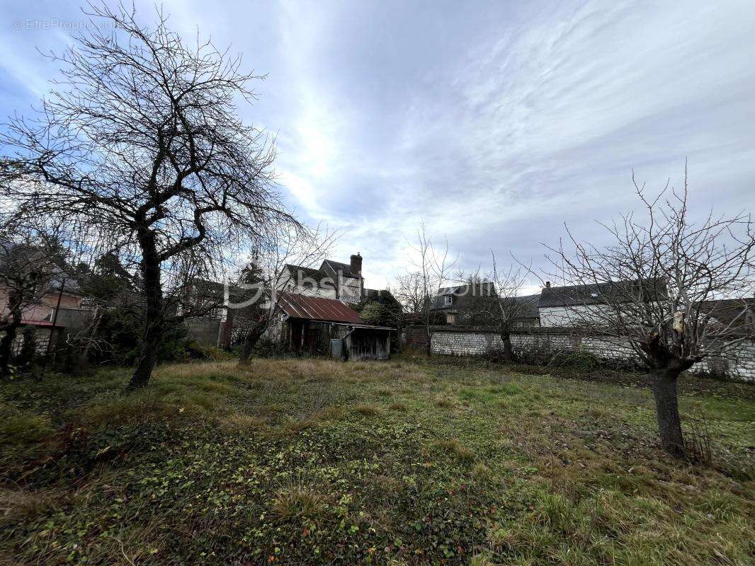 Terrain à SAINT-PIERRE-LES-ELBEUF