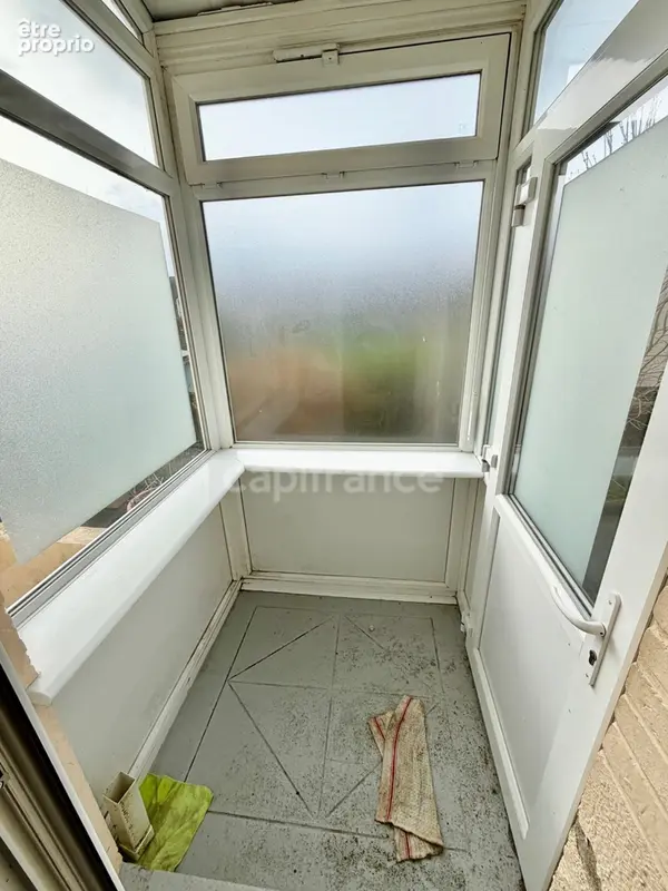 Maison à vendre 5 pièces CARHAIX PLOUGUER (29) - photo 9
