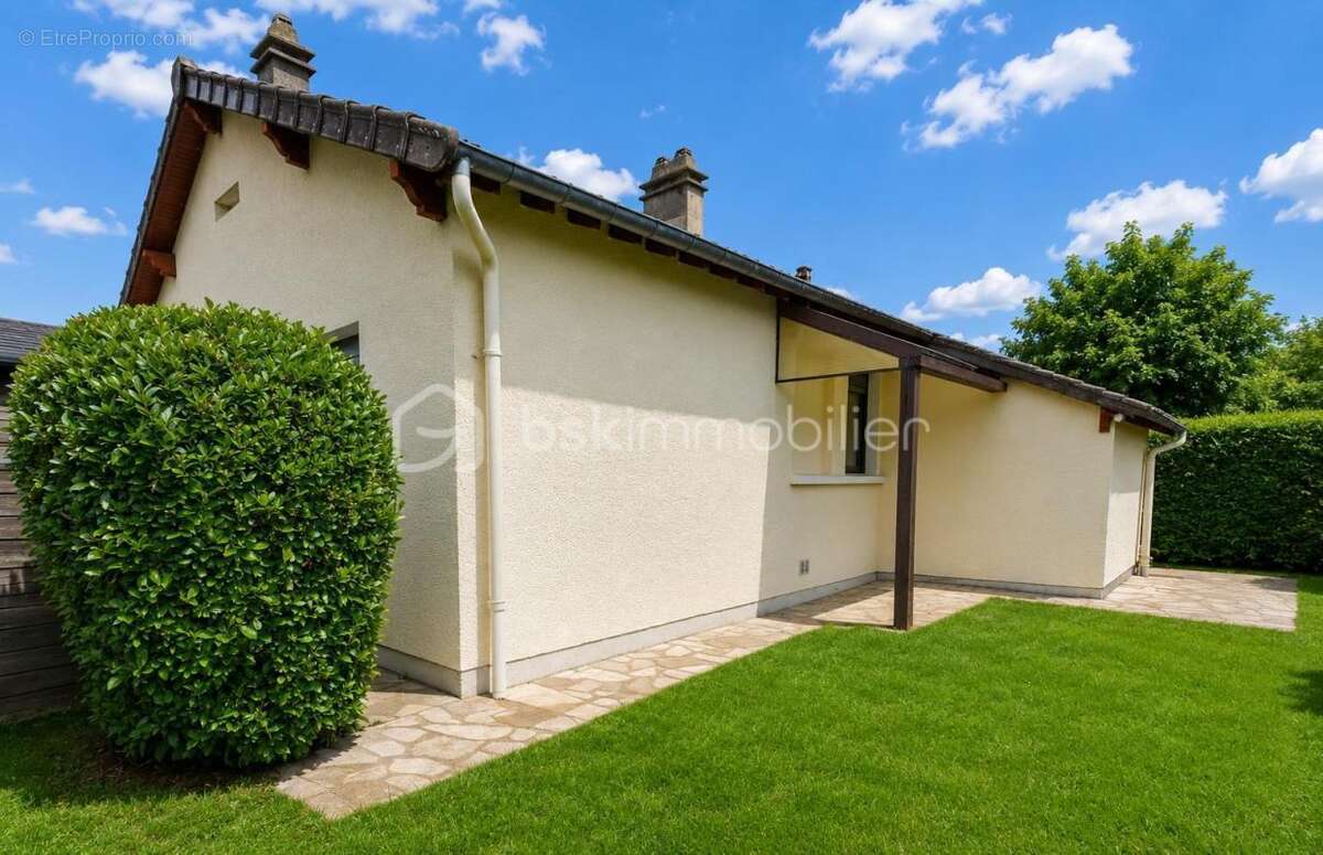 Plain pied moderne non mitoyen 2 chambres garage terrain 400m² - photo 15