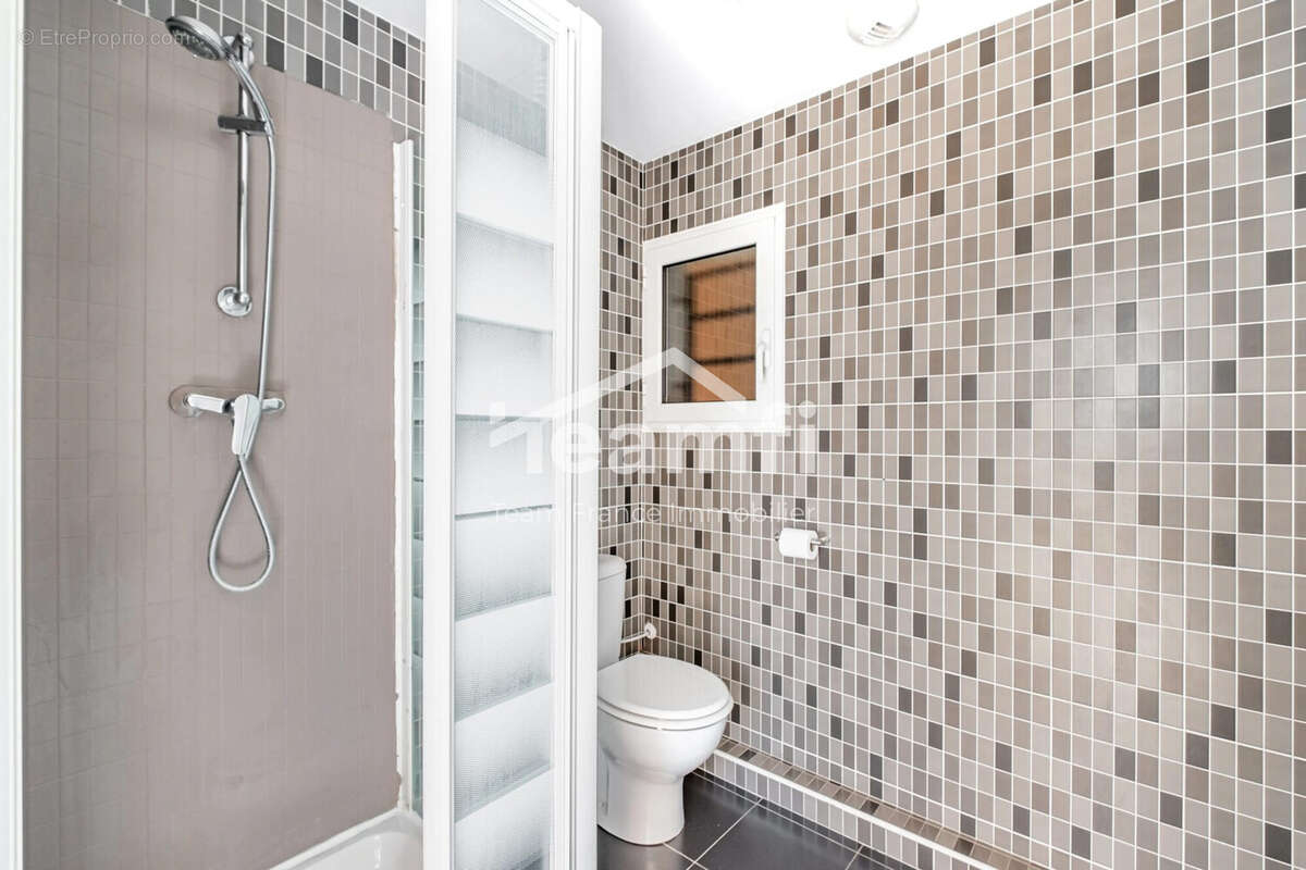 Appartement à MANDELIEU-LA-NAPOULE