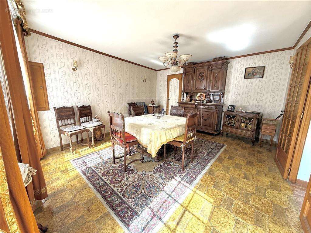 Maison à MILLY-LA-FORET