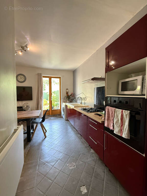 Maison de village en pierre 144 m2  avec jardin - photo 8