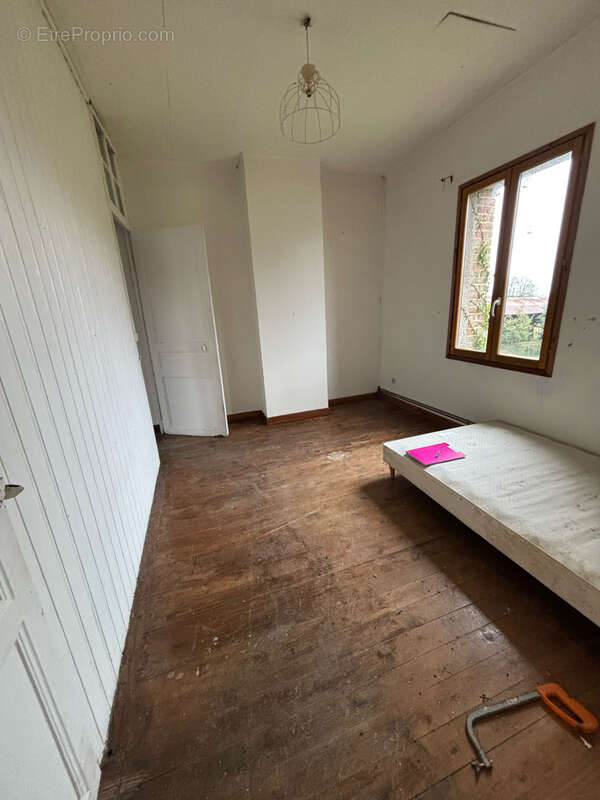 Maison à MONTIGNY-LES-JONGLEURS