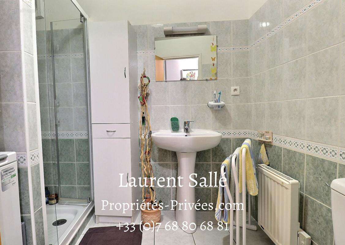 Appartement à SAINT-AVE