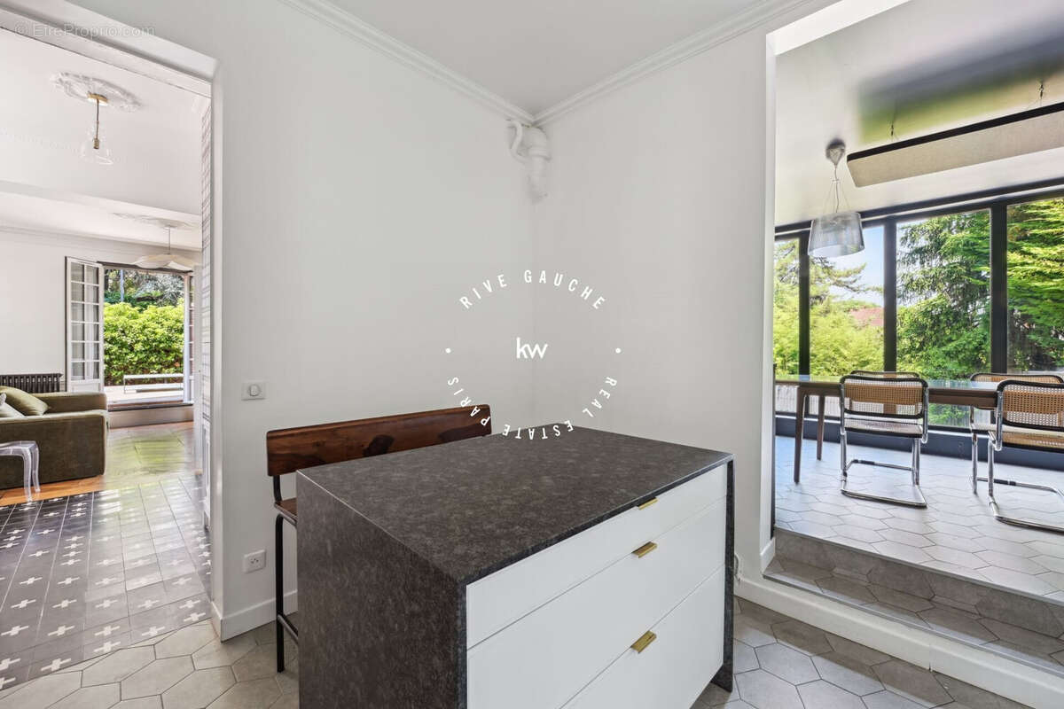 Maison 300 m² à Meudon  - photo 7