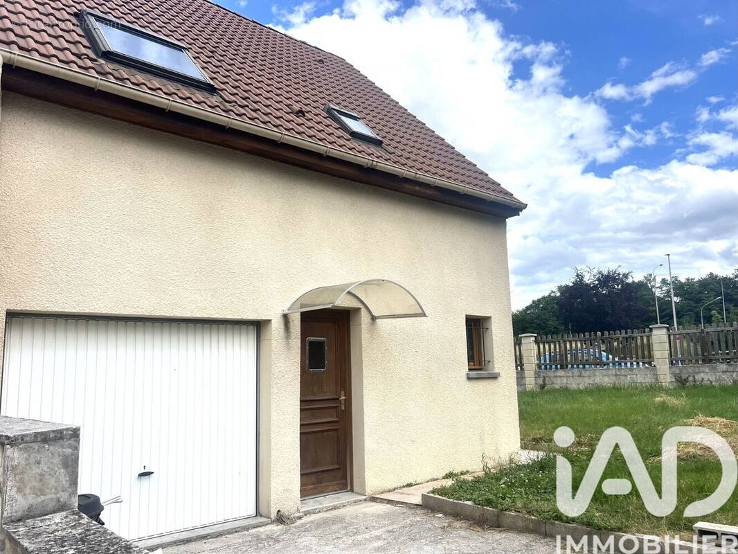 Photo 1 - Maison à LAGNY-SUR-MARNE